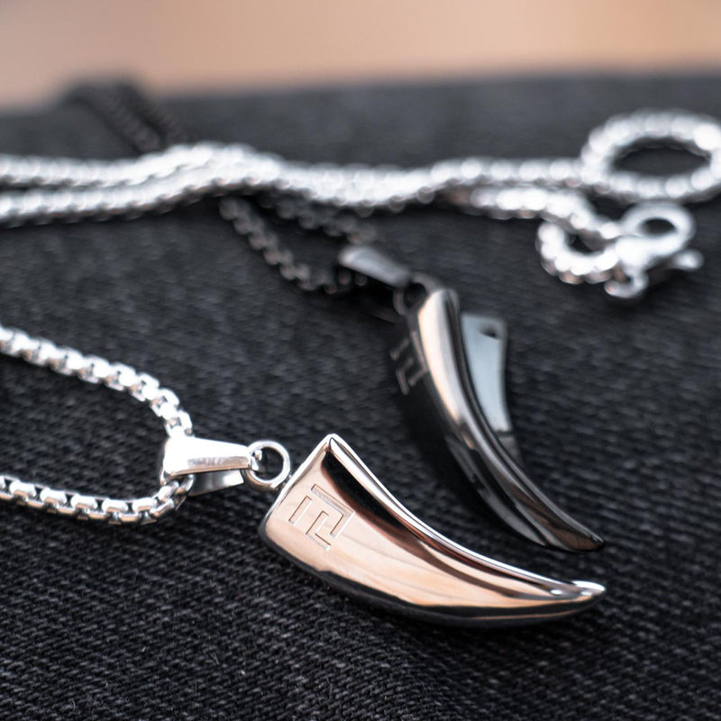 Tiger Claw Necklace in Black