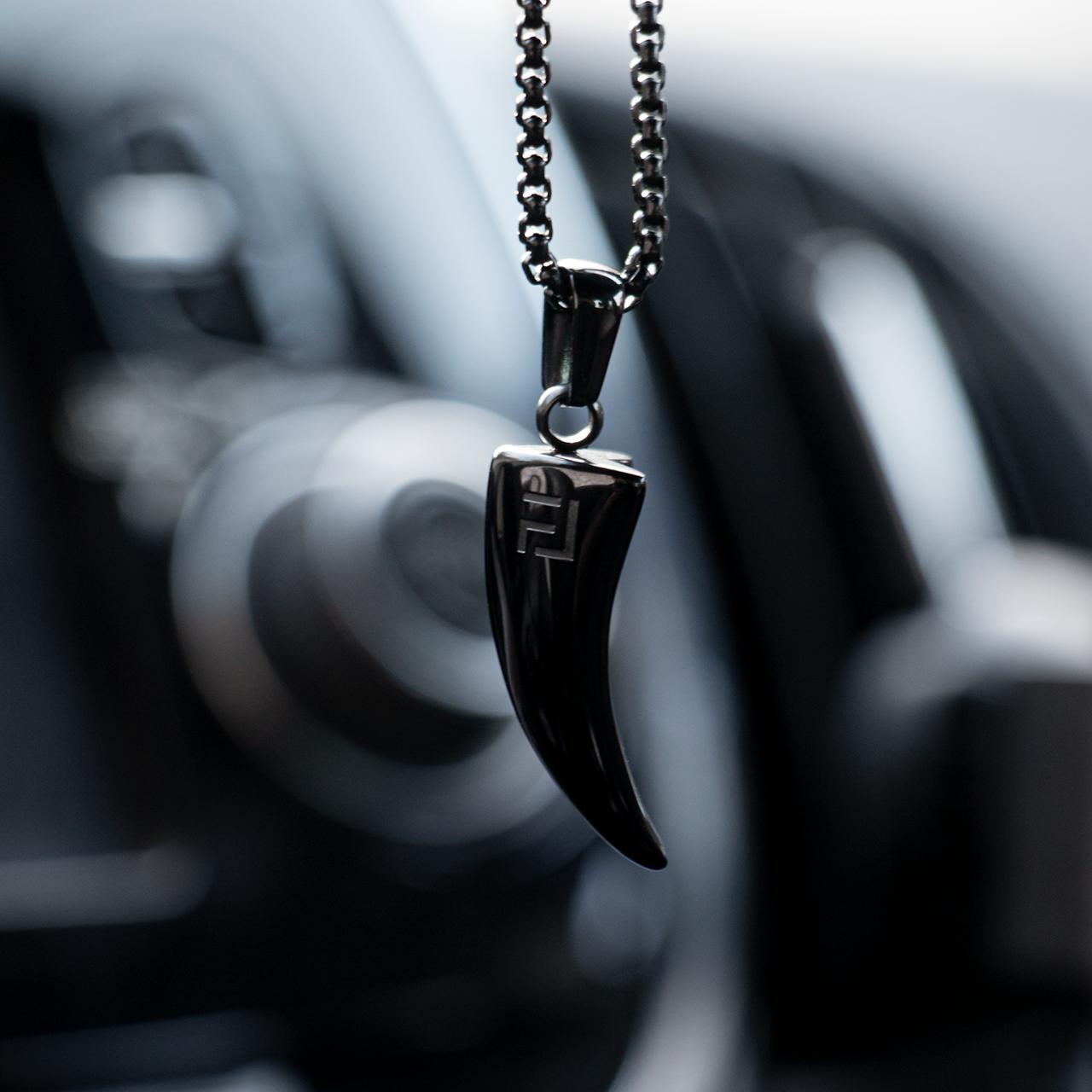 Tiger Claw Necklace in Black