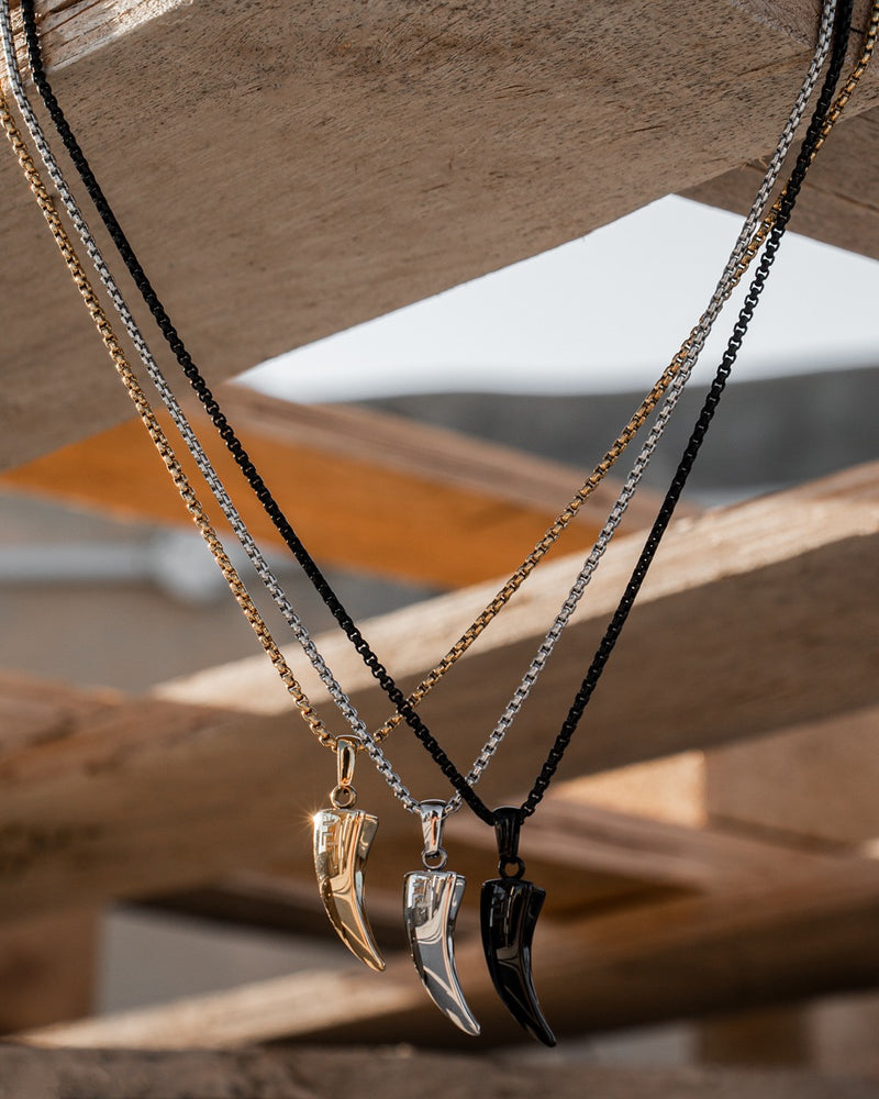 Tiger Claw Necklace in Black