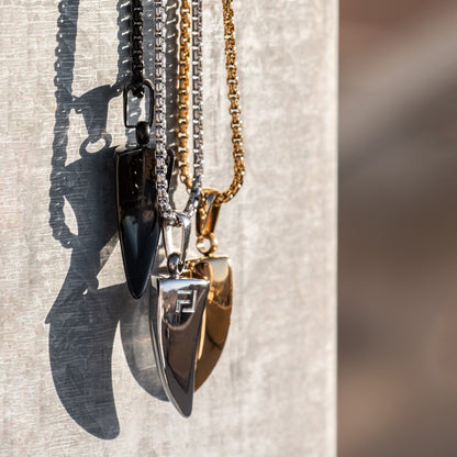 Tiger Claw Necklace in Silver